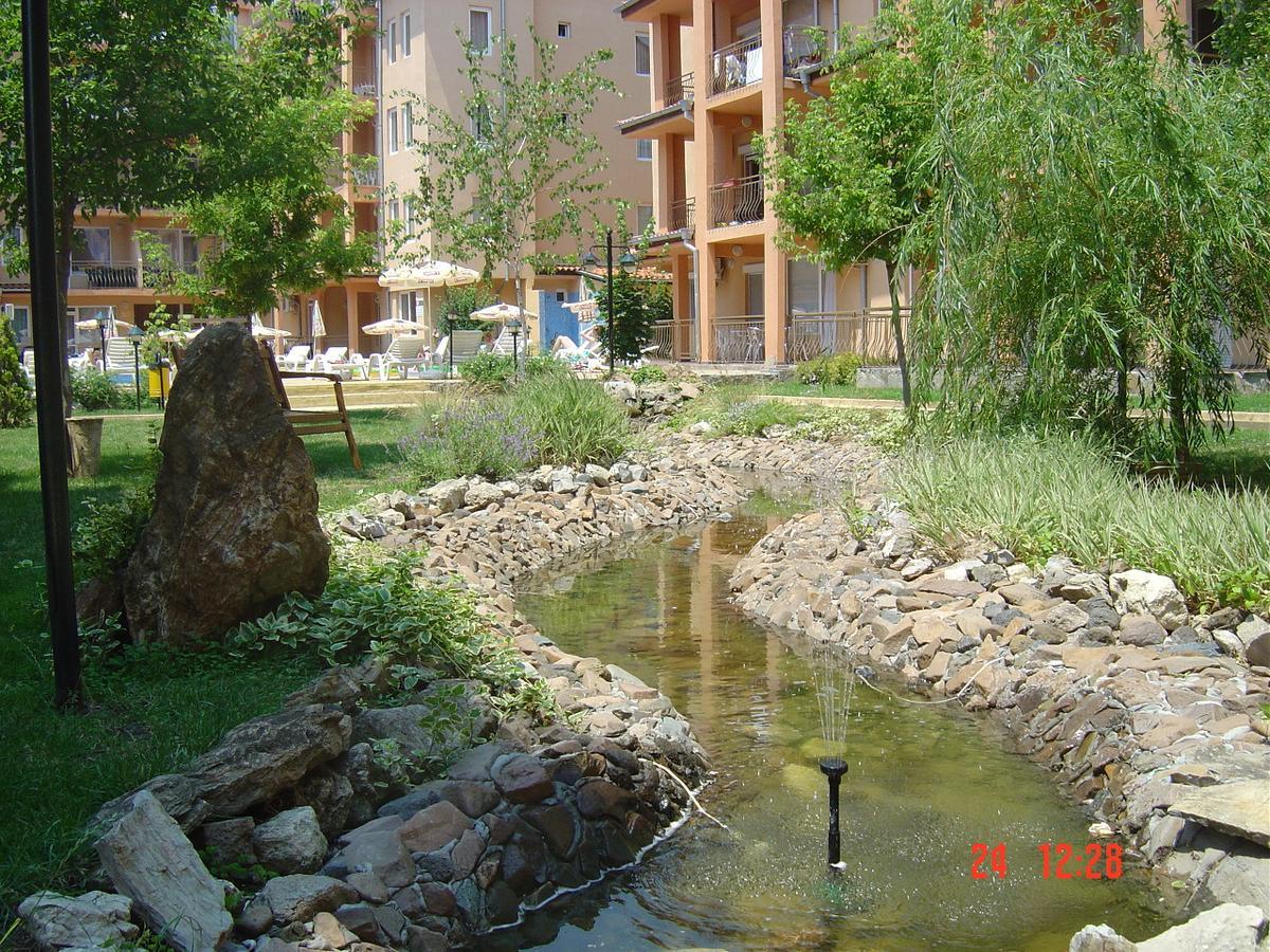 Casa Brava 2 Apartments Sveti Vlas Exterior photo